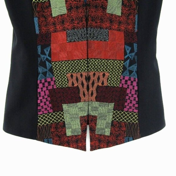 Chicos Embroidered Patchwork Vest Size S Art To Wear Boho Pockets Multicolor - Picture 3 of 13